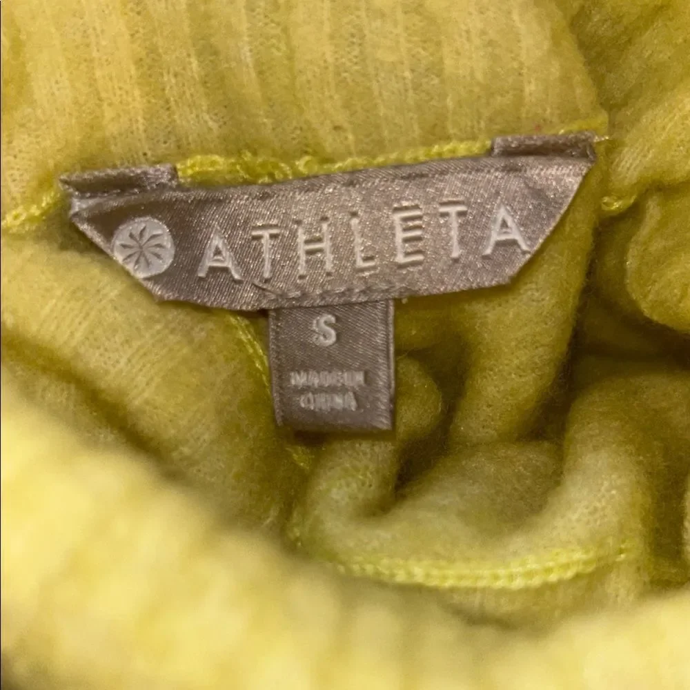 Athleta Yoga 🧘 Soft 🐢 Turtleneck Sweater Hi Low Polish!